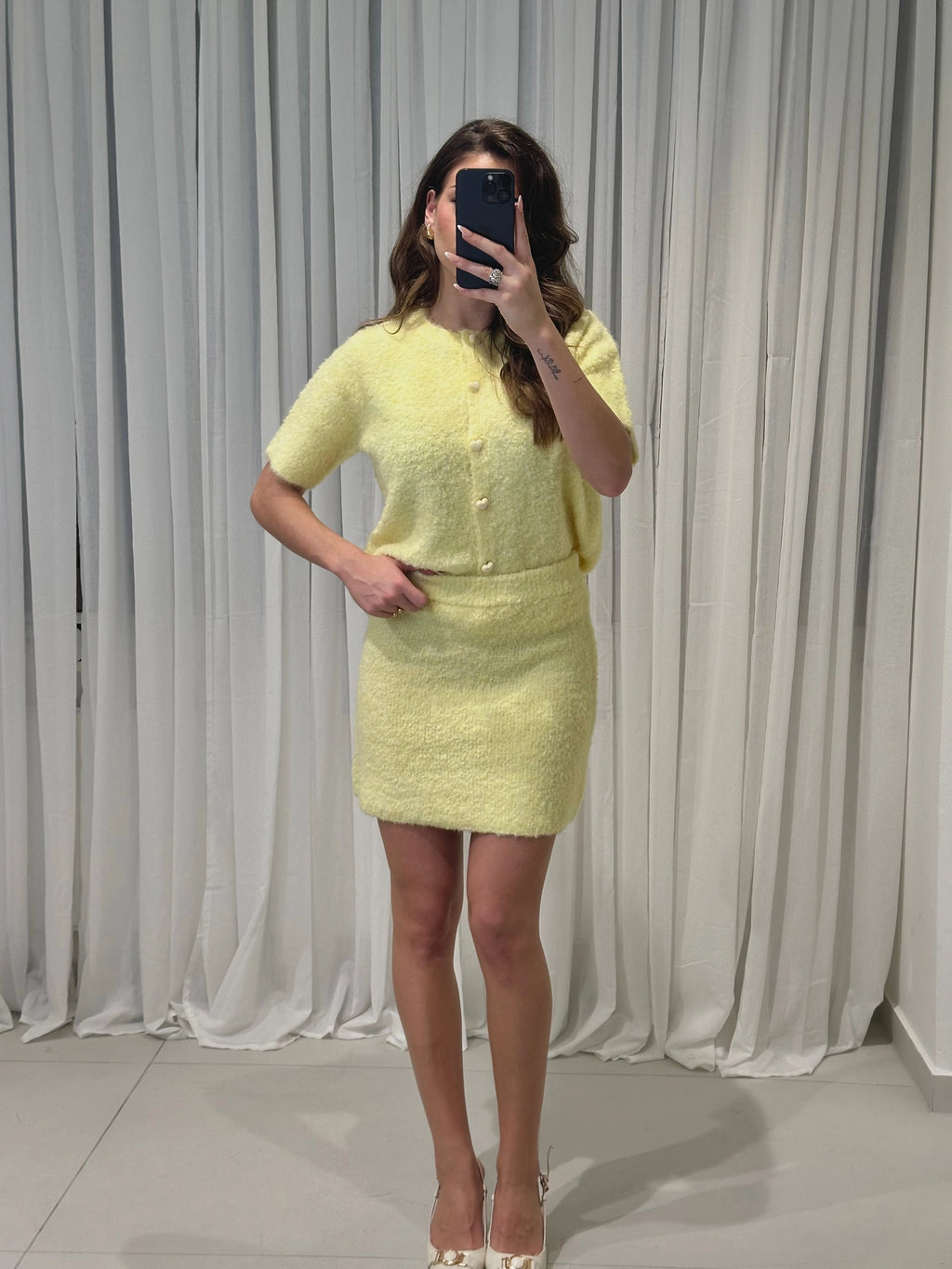 Girly Cardigan mit Herzknöpfen - Saint Lys