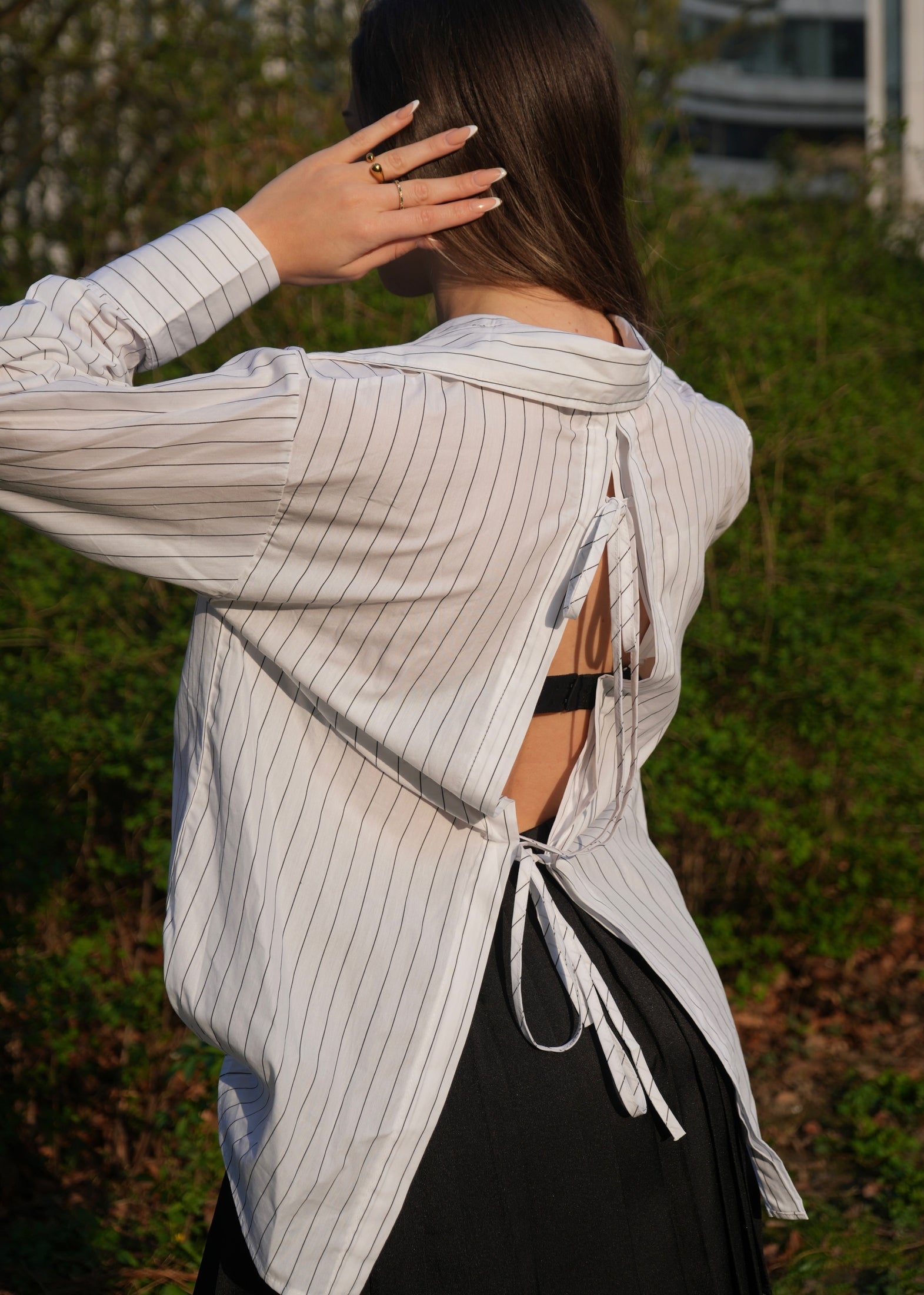 Open-Back Bluse - Saint Lys