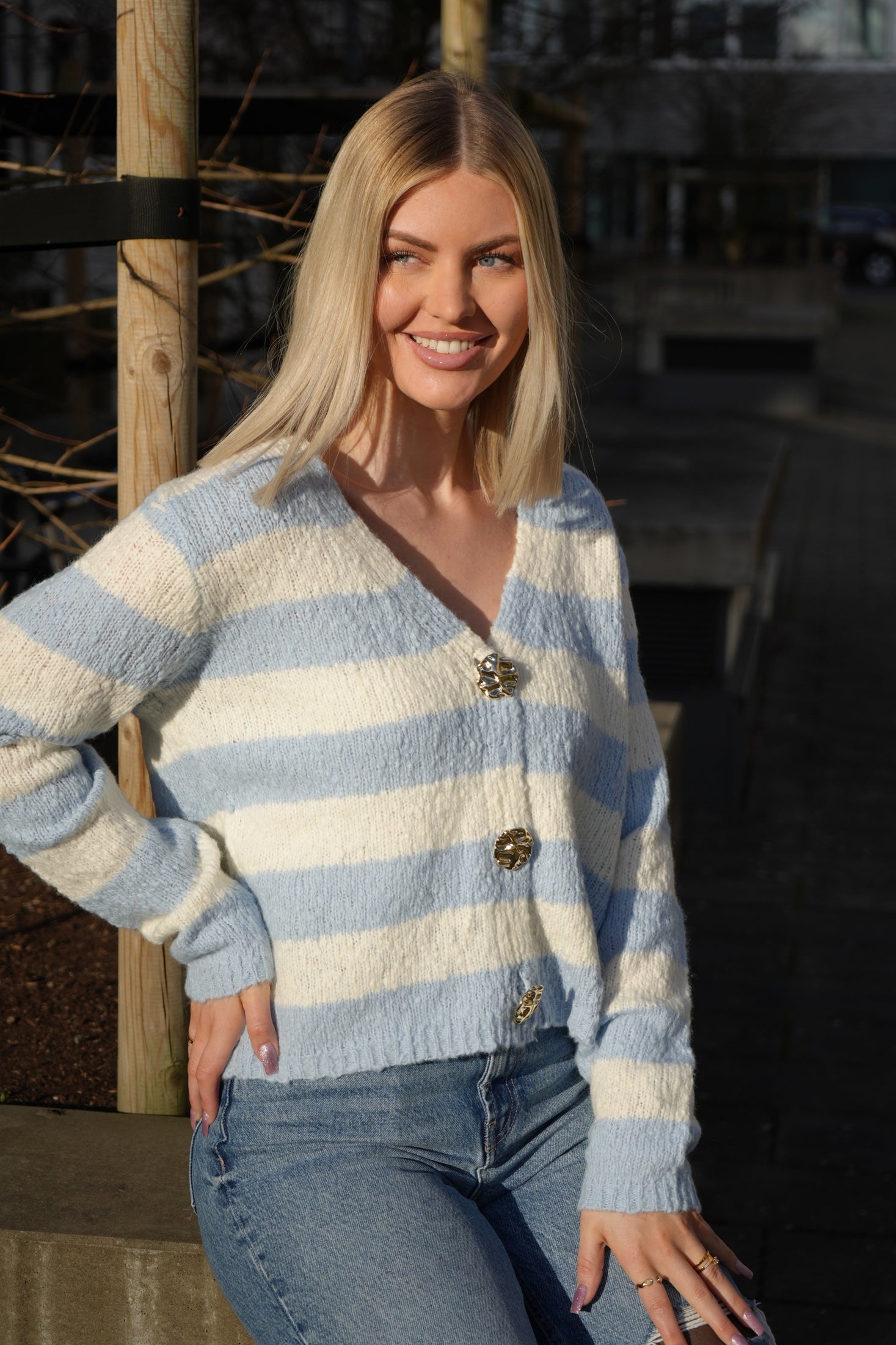 Streifen Cardigan mit edlen Knöpfen - Saint Lys