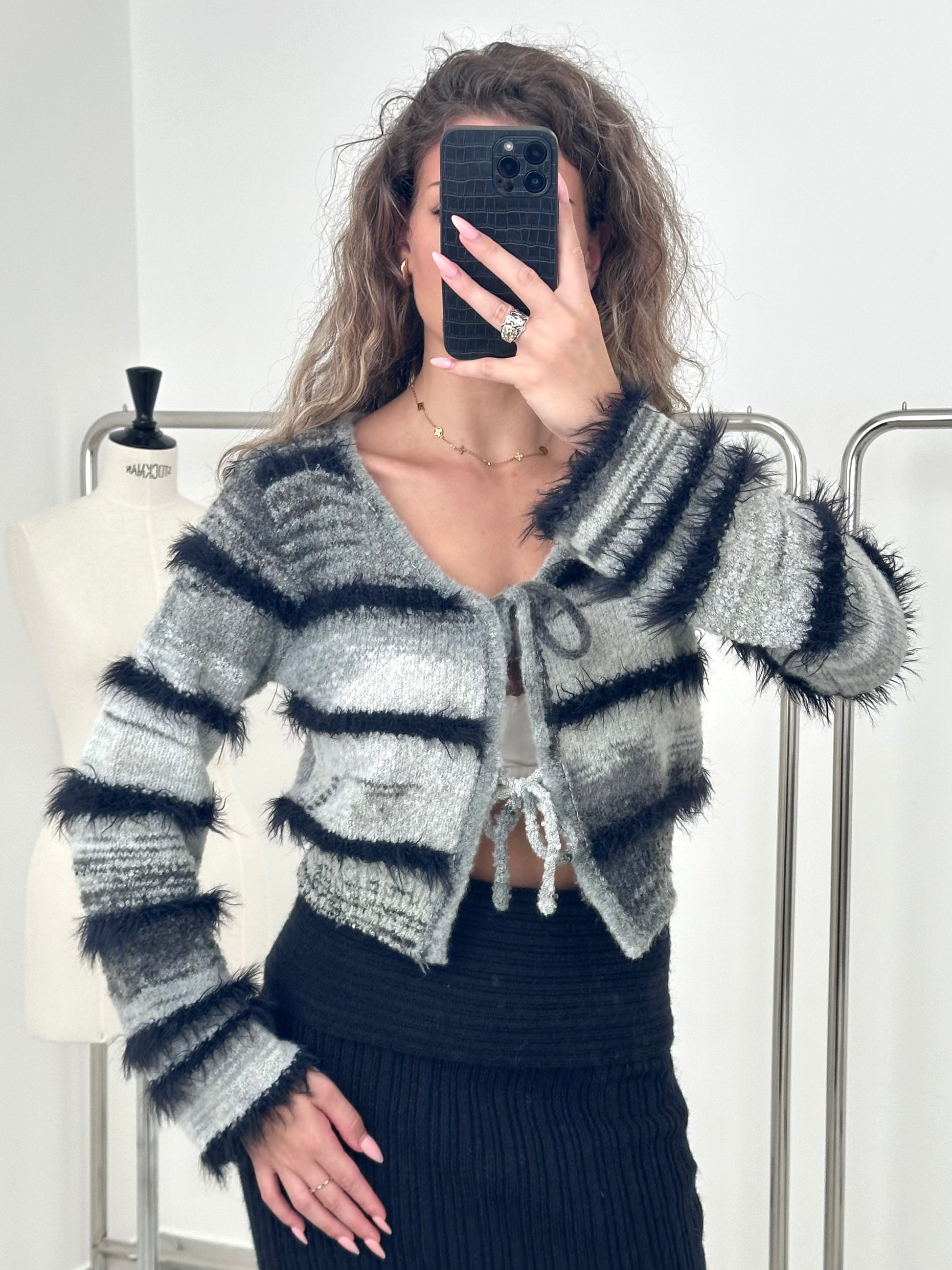 Vintage Feather Cardigan - Saint Lys