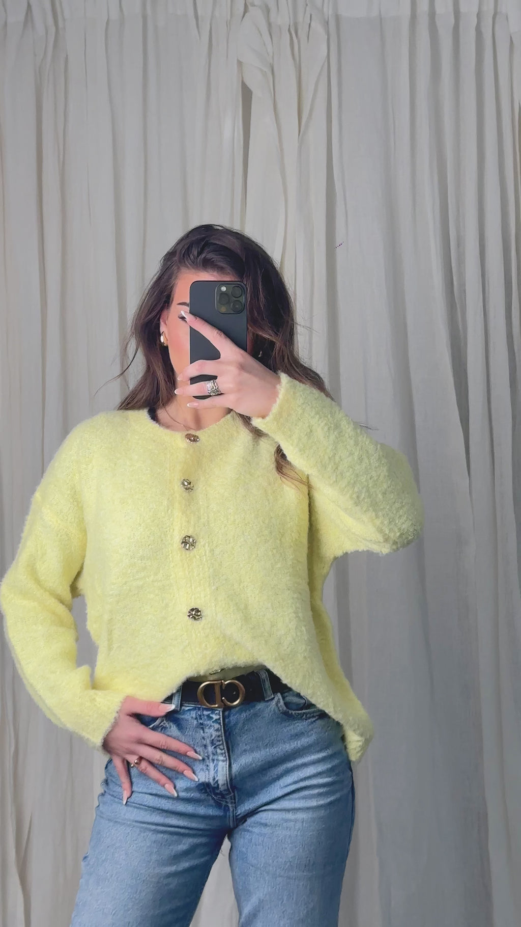 Basic Cardigan mit goldenen Knöpfen